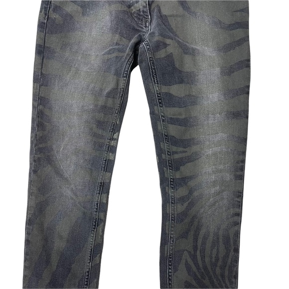 SANDRO Women's Black Washed Green Zebra Print Skinny Denim Jeans Size 40 EUC - Picture 3 of 11